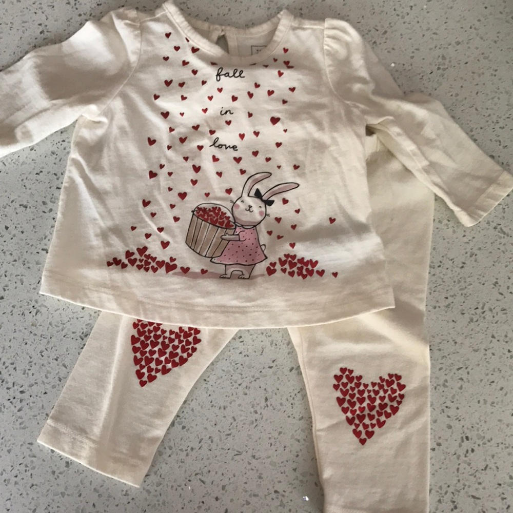 Cute  Baby Gap ❤️🐰 baby girl outfit